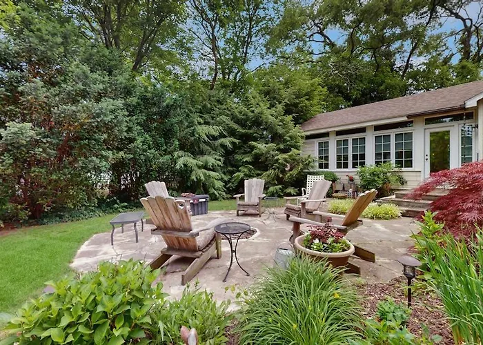 Happy Thoughts Cottage